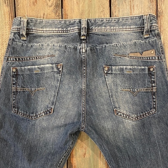 Diesel 32 x 26.5 Darron Cutoff Men’s Jeans Distressed Button Fly Logo Raw Hem - Picture 14 of 16